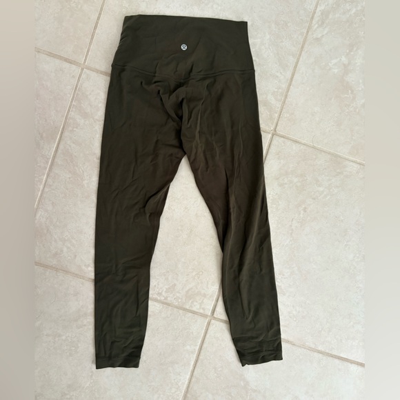 Lululemon Green Aligns - Picture 1 of 4